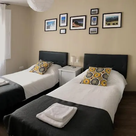 Acogedor Y Familiar - Wifi+chromecast Apartmán